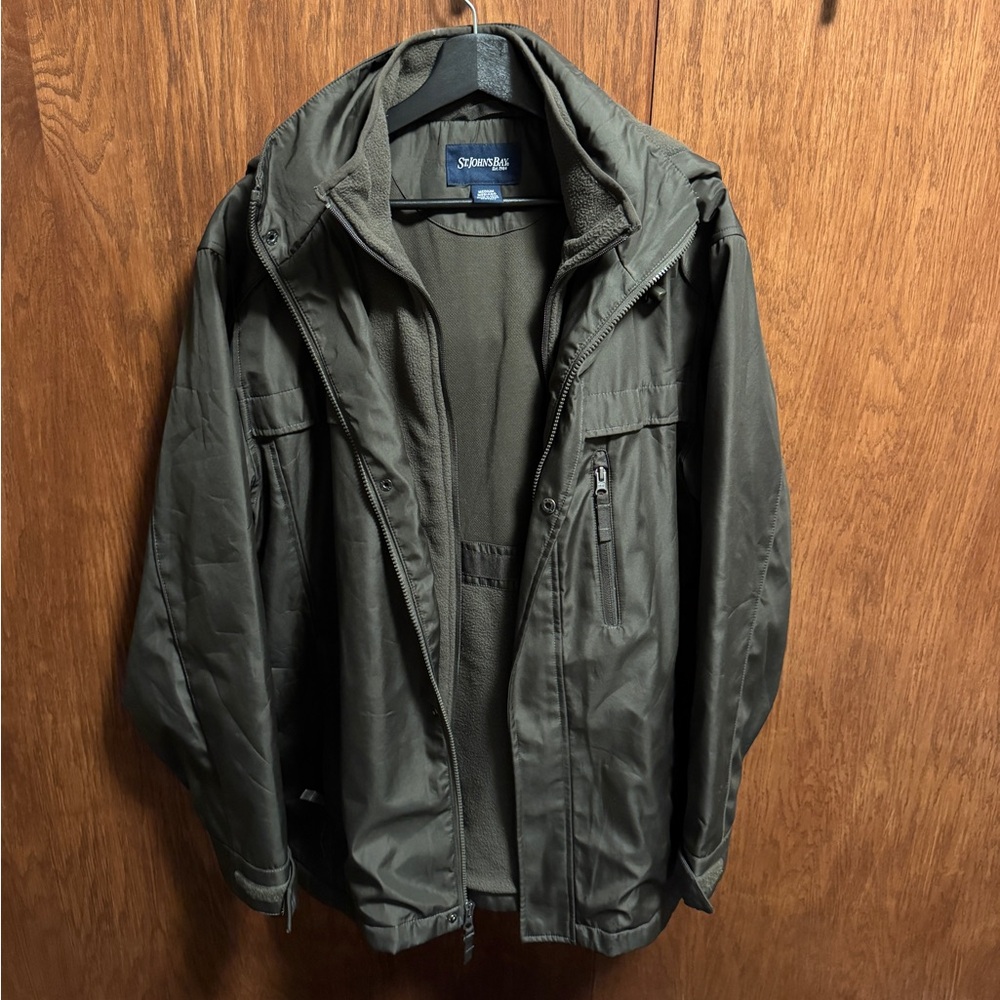 Vintage St. John's Bay Men's Dark Green Winter Jacket Size Medium